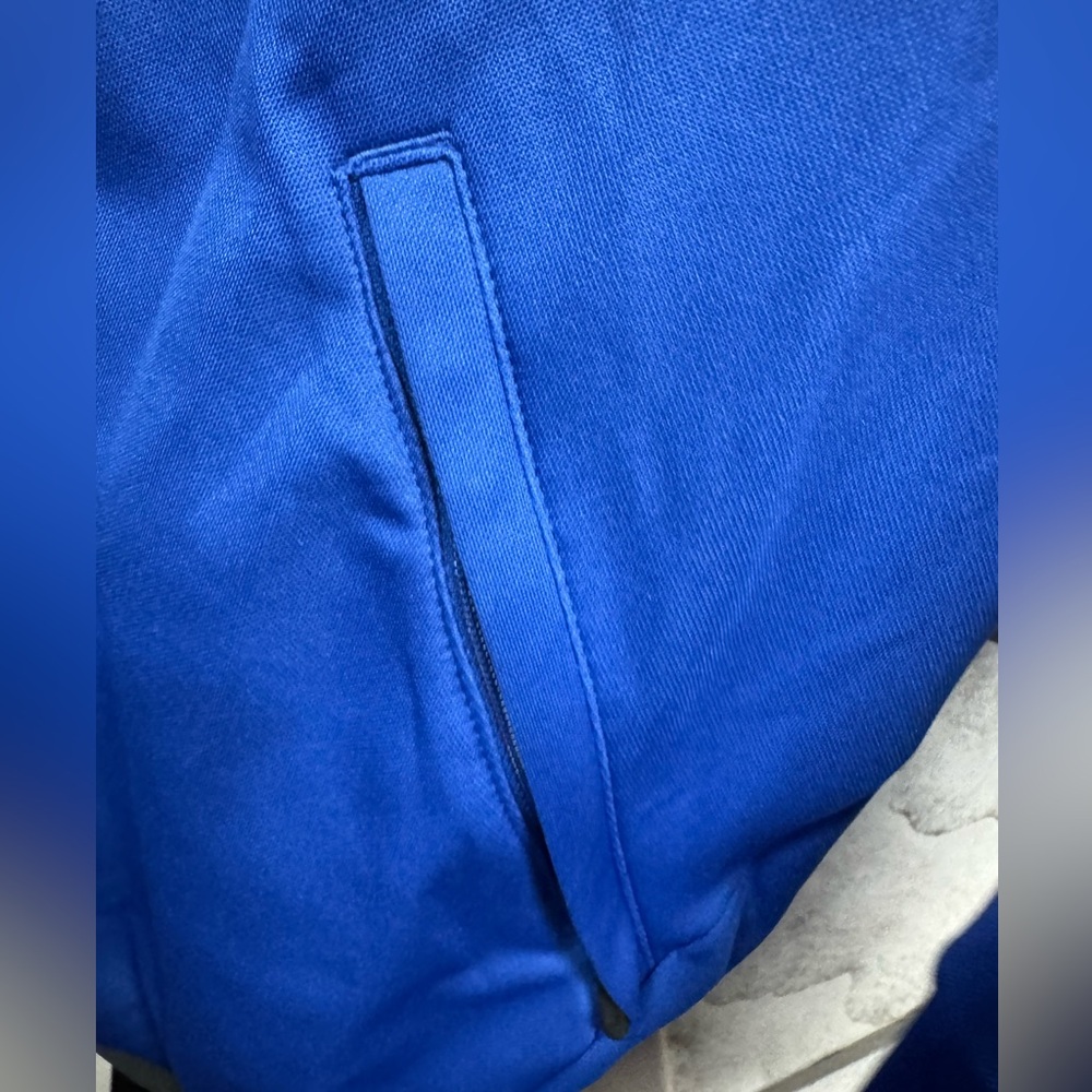 Nike Women's Blue and Black Arhletic  Jacket - Picture 6 of 6